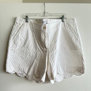 White Scalloped Hem Shorts